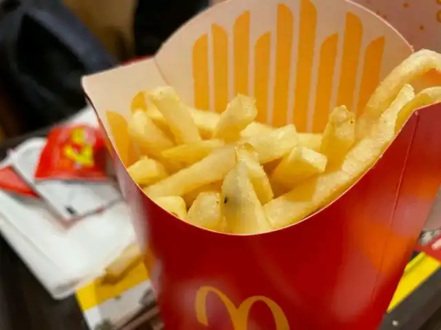 McDonald's & McCafé Food Photo 5