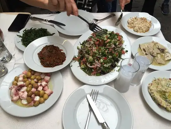 Krependeki Imroz Restaurant'nin yemek ve ambiyans fotoğrafları 19