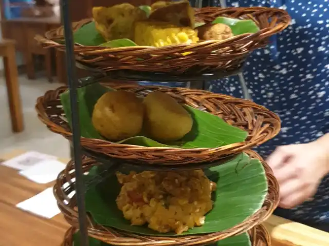 Gambar Makanan Ayam Goreng Basah Sambel Hejo - Sambel Dadak 10