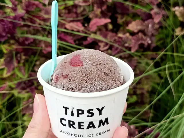 Gambar Makanan Tipsy Cream 9