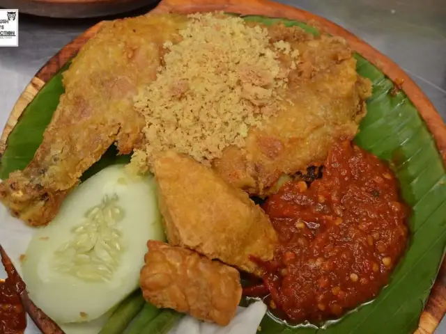 Ayam Penyet Best Food Photo 14