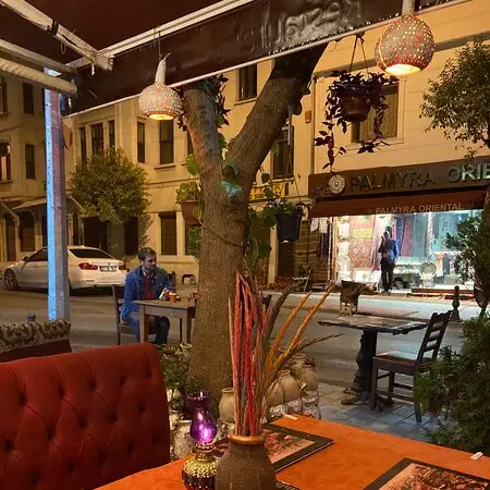 İstanbul Kitchen Cafe Restaurant'nin yemek ve ambiyans fotoğrafları 10