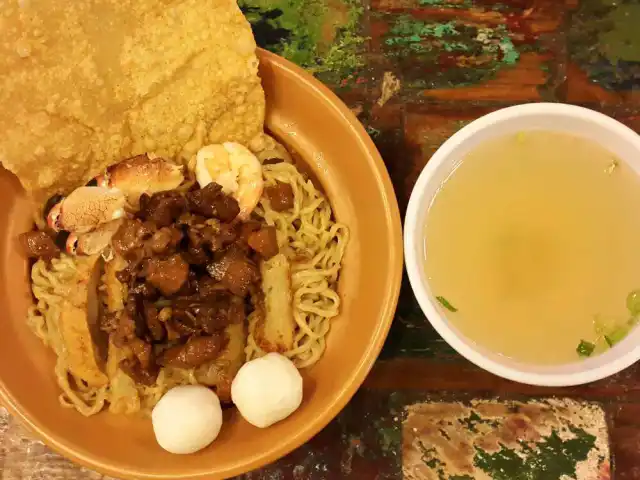 Gambar Makanan Bakmi Kepiting Pontianak 8