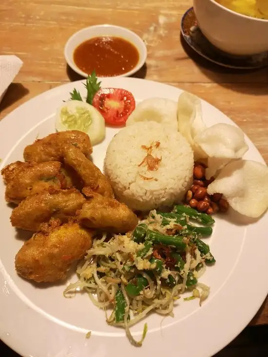 Gambar Makanan Authentic ECO CAFe 2 10