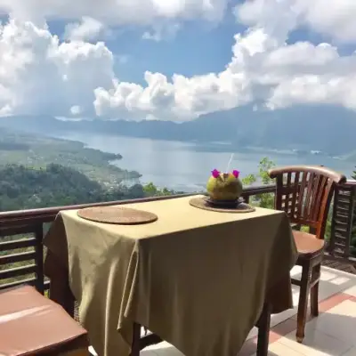 Lake View Restaurant