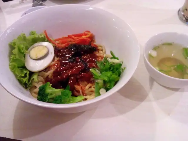 Gambar Makanan Phuket Asian Noodle House 5