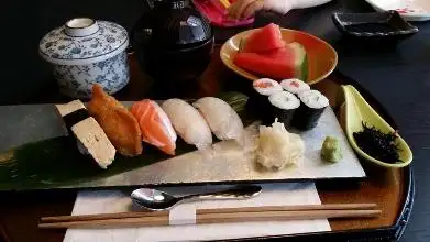 Washoku Den Den Sushi & Japanese Noodle
