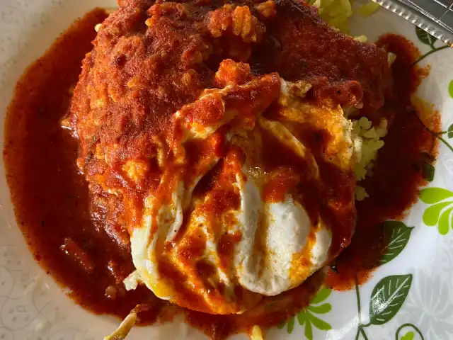 Nasi Lemak Sri Kuning Food Photo 10