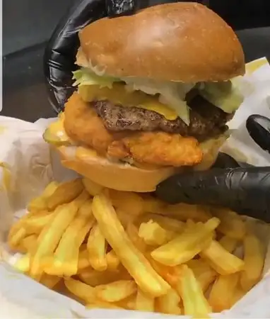 Burgerdinho'nin yemek ve ambiyans fotoğrafları 18