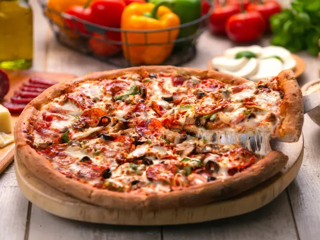 Gusto Roka Pizza'nin yemek ve ambiyans fotoğrafları 1