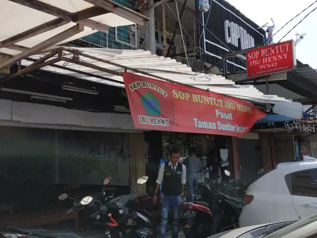 Gambar Makanan Sop Buntut Ibu Henny 8