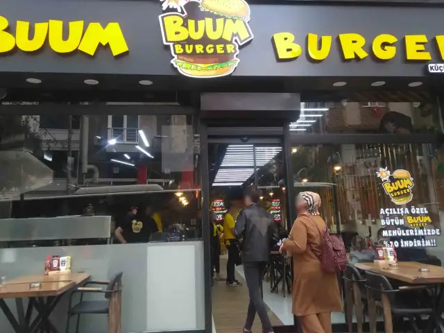 Buum Burger'nin yemek ve ambiyans fotoğrafları 3