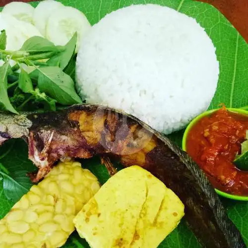 Gambar Makanan Warung Muslim Al Lalapan & Soto, Kuta 13