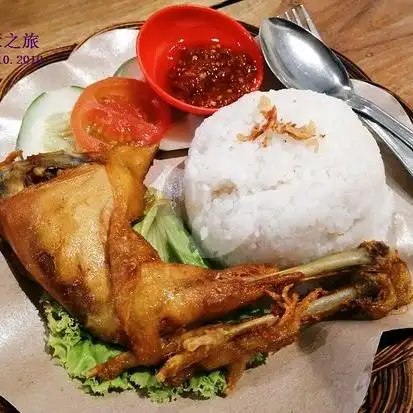 Gambar Makanan Sop Tulang Pak Nan 9