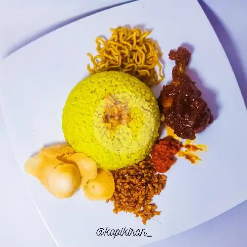 Gambar Makanan NASI KUNING AYAM KAMPUNG 1