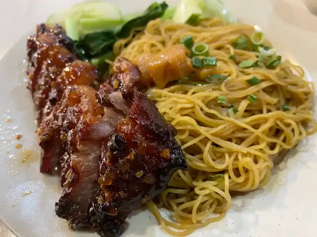 Boon Signature Roast Pork Food Photo 5