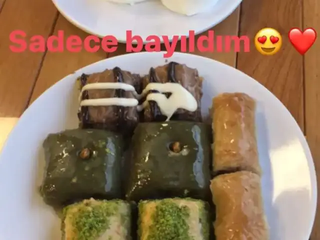 Baklavacı Zenka'nin yemek ve ambiyans fotoğrafları 2