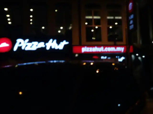 Pizza Hut Food Photo 7