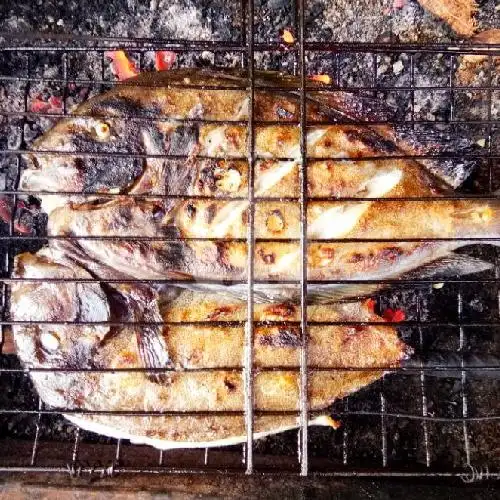 Gambar Makanan Ikan Bakar Rica Rica Djemi Moco, Cengkareng 10