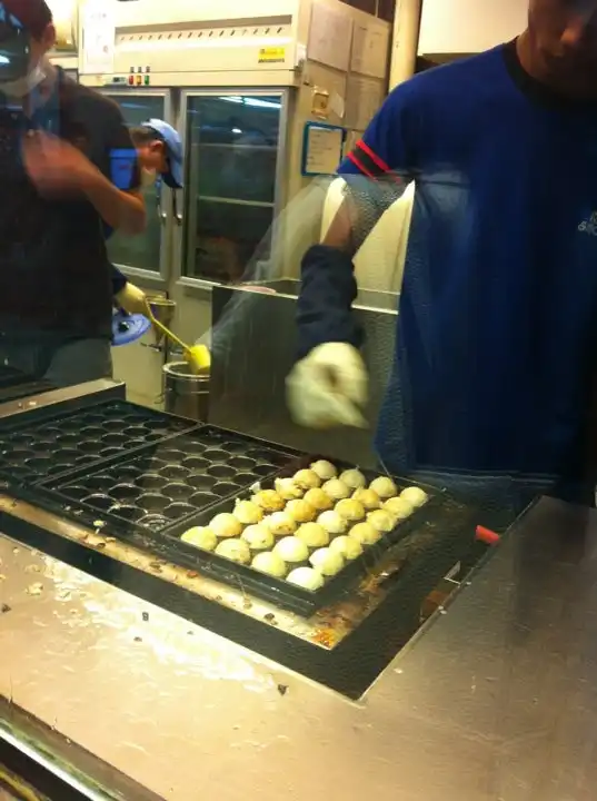 Japan Boat Takoyaki Food Photo 8