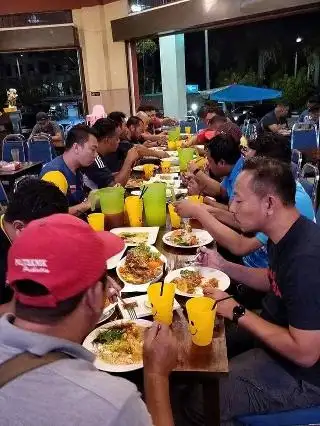 Al Affan Tomyam Poktik