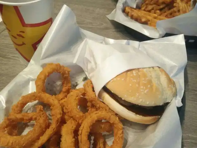 Gambar Makanan Carl's Jr. 19