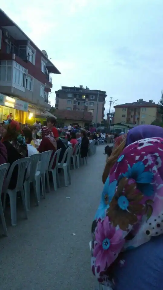 bolu kıbrıscıklılar sosyal yardımlaşma dayanışma kültür derneği'nin yemek ve ambiyans fotoğrafları 2