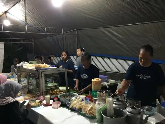 Gambar Makanan Nasi Liwet Bu Sarmi 16