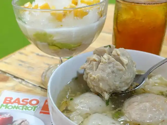 Gambar Makanan Bakso Moncrot 2