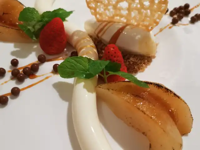 A.Zeta Kitchen Food Photo 1