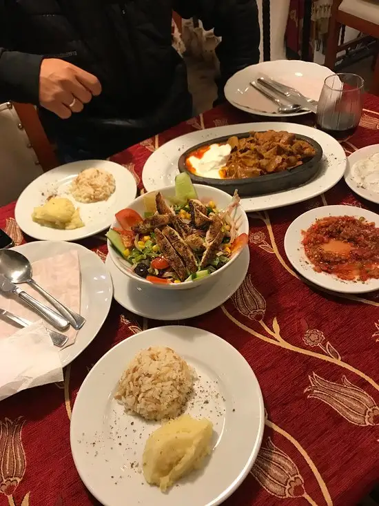 Erhan Restaurant'nin yemek ve ambiyans fotoğrafları 65