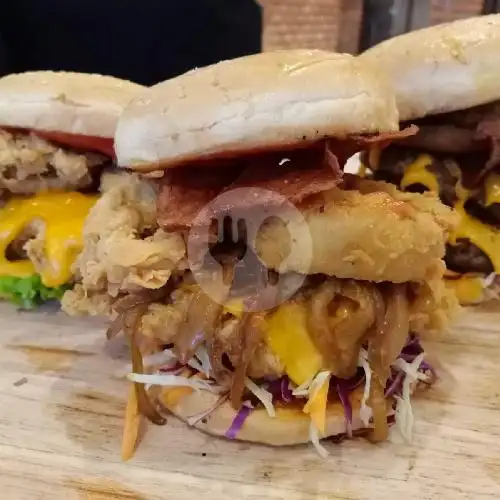 Gambar Makanan Crazy's Burger, Kerobokan 14