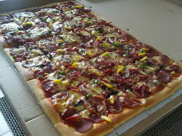 Gambar Makanan Henk's Pizza 5