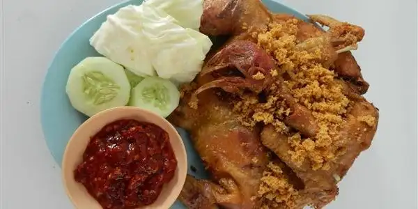 Ayam Goreng Wiyono, Ngemplak