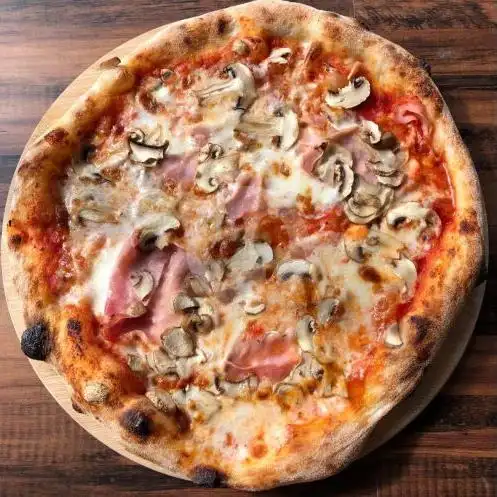 Gambar Makanan Pizza Krust, Senopati 19