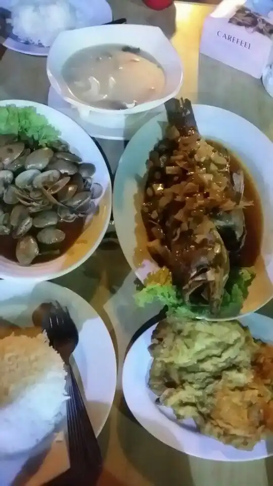 Putera Duyong Medan Ikan Bakar Kuala Dungun Food Photo 14
