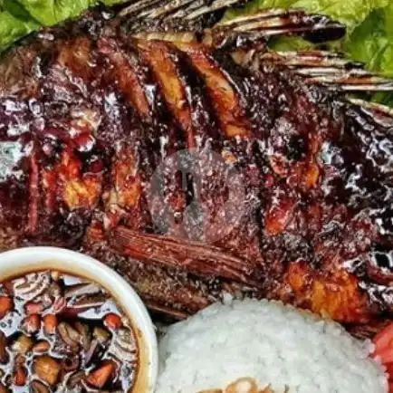 Gambar Makanan Ikan Bakar Marjenggo 18