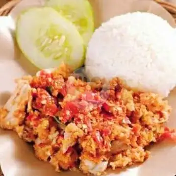 Gambar Makanan AYAM YOGYA TULANG EMPUK, Karangbesuki 4