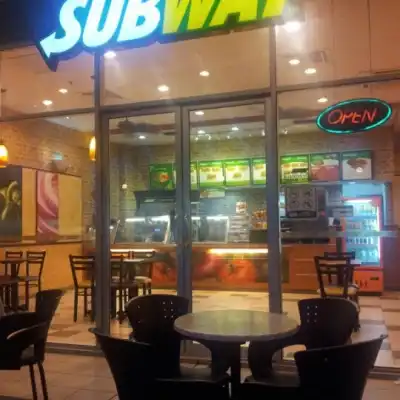 SUBWAY