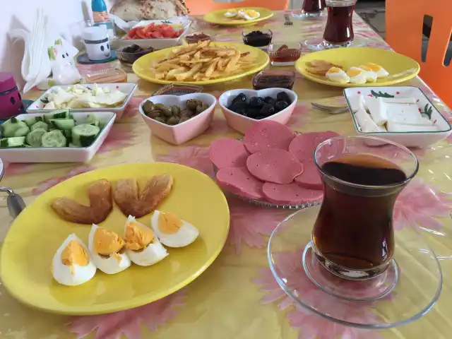 Emine'nin Mutfağı 🍲🍴🍛'nin yemek ve ambiyans fotoğrafları 1