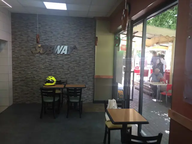 Subway'nin yemek ve ambiyans fotoğrafları 6