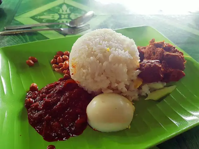 Mak Ngah Nasi Lemak Corner Food Photo 3