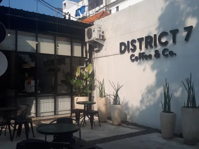 Gambar Makanan District 7 Coffee & Co 3