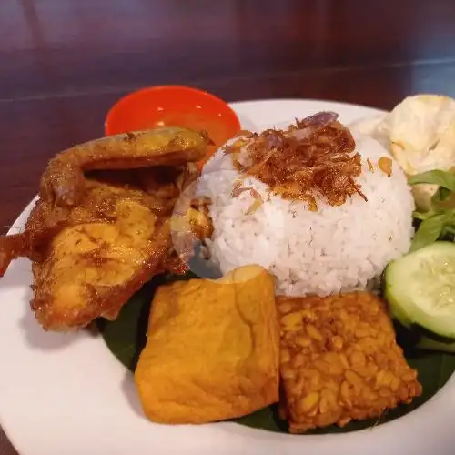 Gambar Makanan Bakmie Ayam Mangga Besar, Jalan Raya Tuban Kuta 5