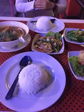 Restoran Rayan Corner Kempas