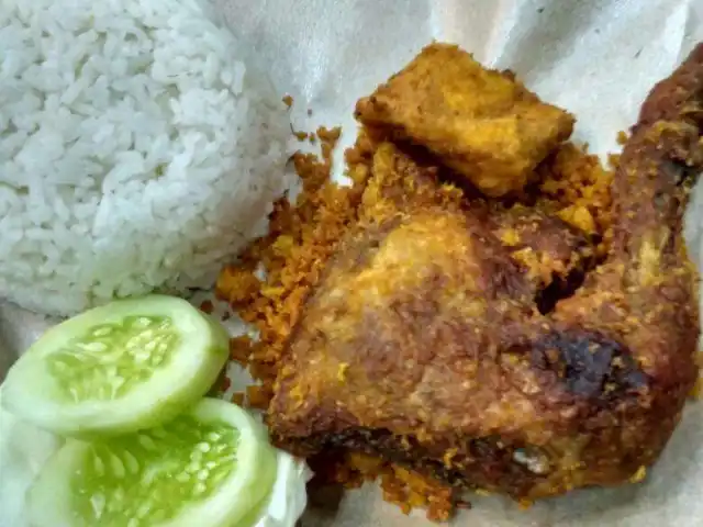 Gambar Makanan Ayam Goreng Ibu Djagat 18