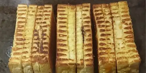 Roti Bakar Bandung Kang Asep, Wolter Monginsidi