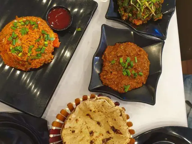 Mr Naan & Mrs Idly Pure Vegetarian Restaurant Food Photo 19