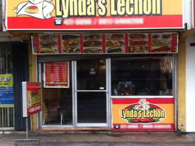 Lynda's Lechon Food Photo 3