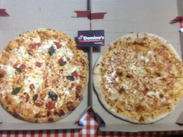 Domino's Pizza Food Photo 16